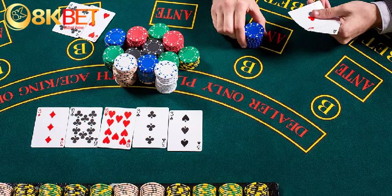 Tìm hiểu về trò chơi poker